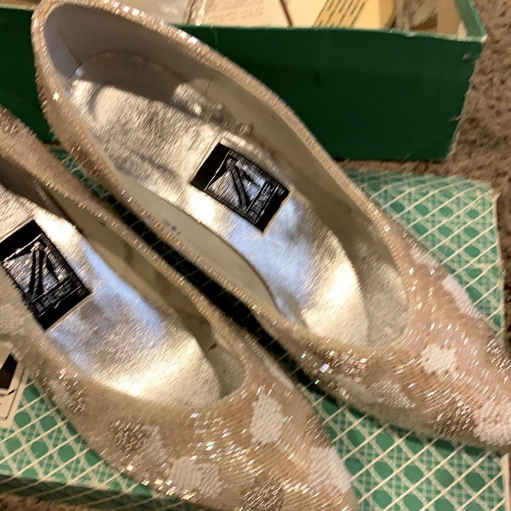 Nice high hills j.Renee size 7 1/2